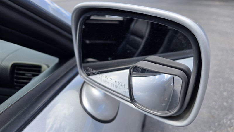 Used 2001 Toyota MR2 image 27