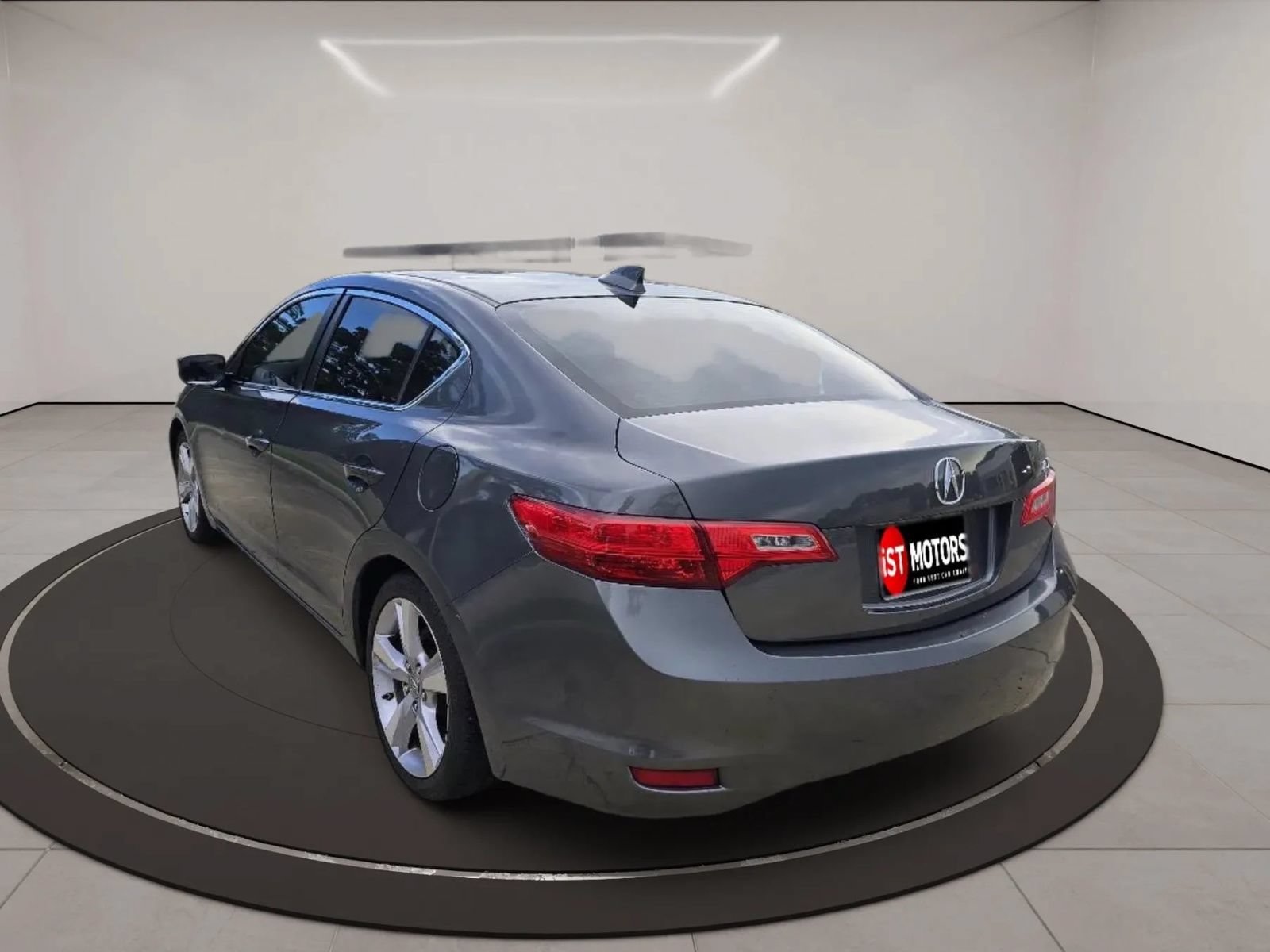 Used 2014 Acura ILX w/ Technology Package FWD image 5