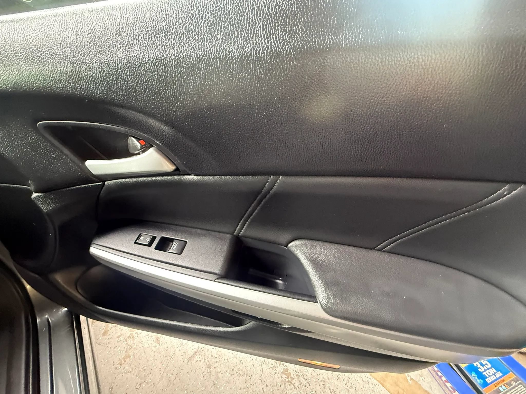 Used 2013 Honda Crosstour EX-L image 24