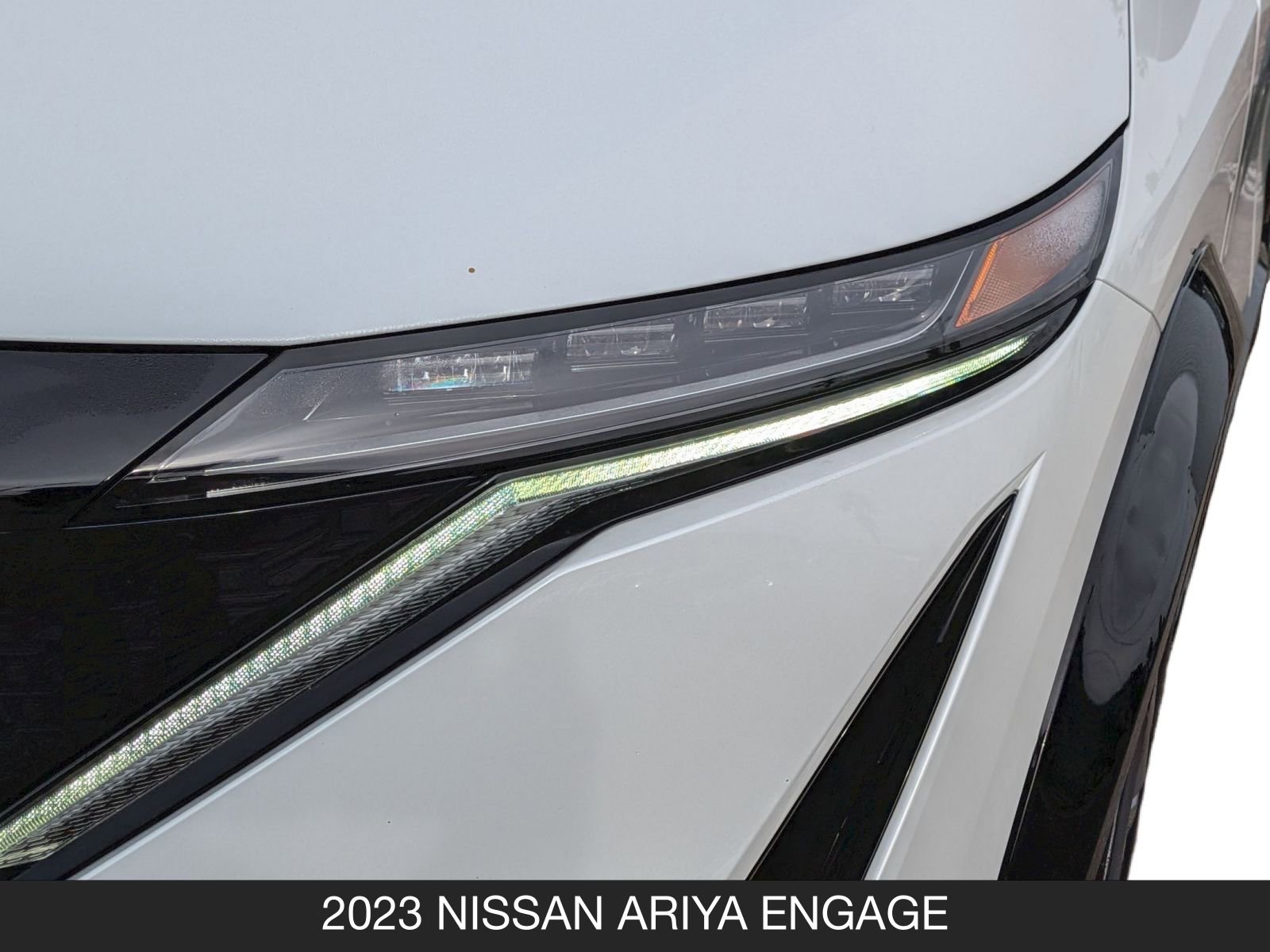 Used 2023 Nissan Ariya FWD image 11