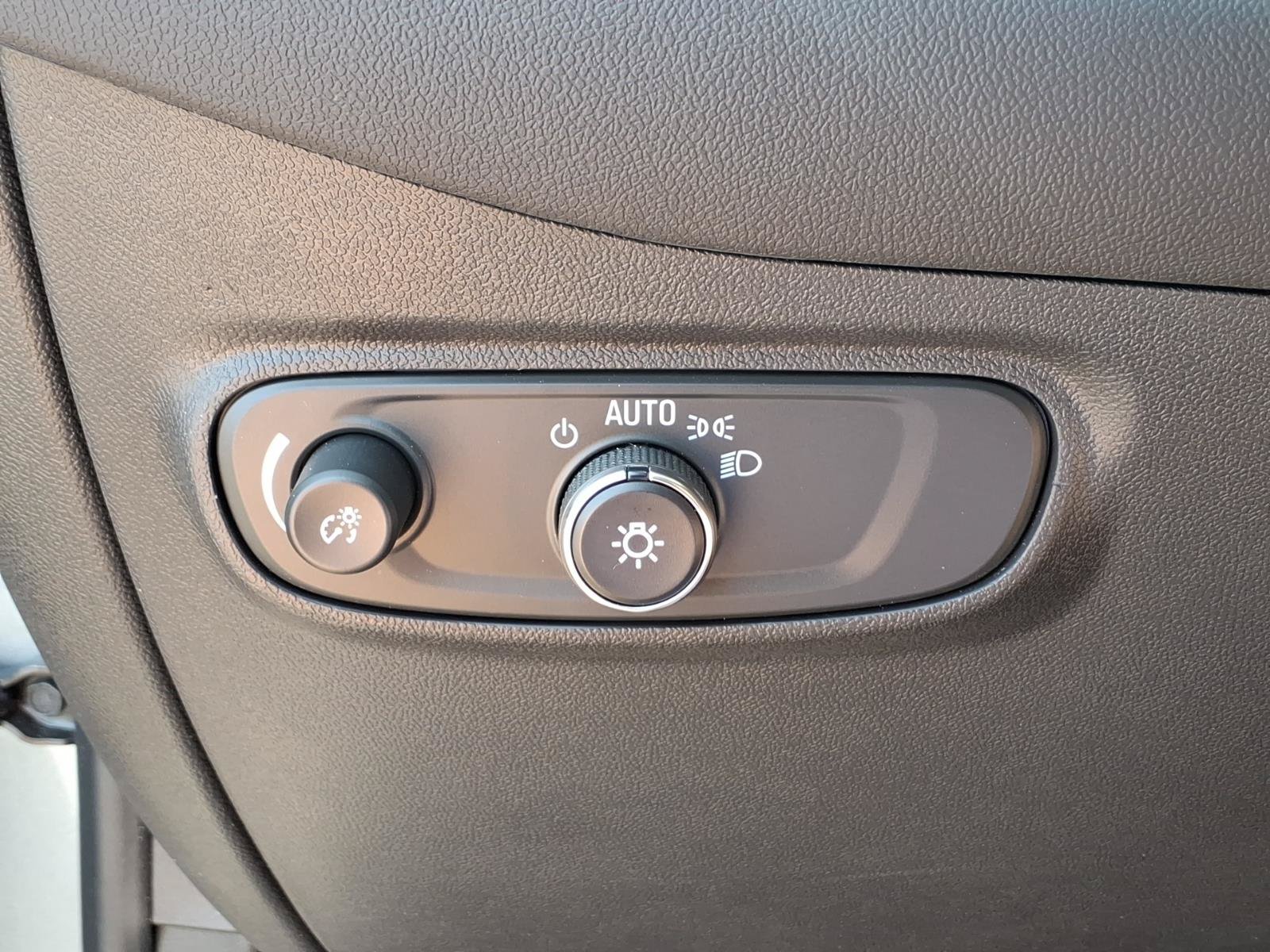 Certified 2024 Chevrolet Equinox LT AWD/4WD image 24