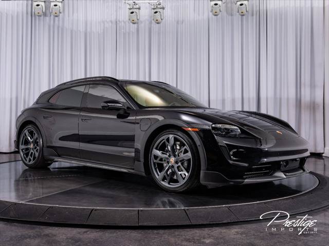 Used 2023 Porsche Taycan Cross Turismo AWD/4WD image 17
