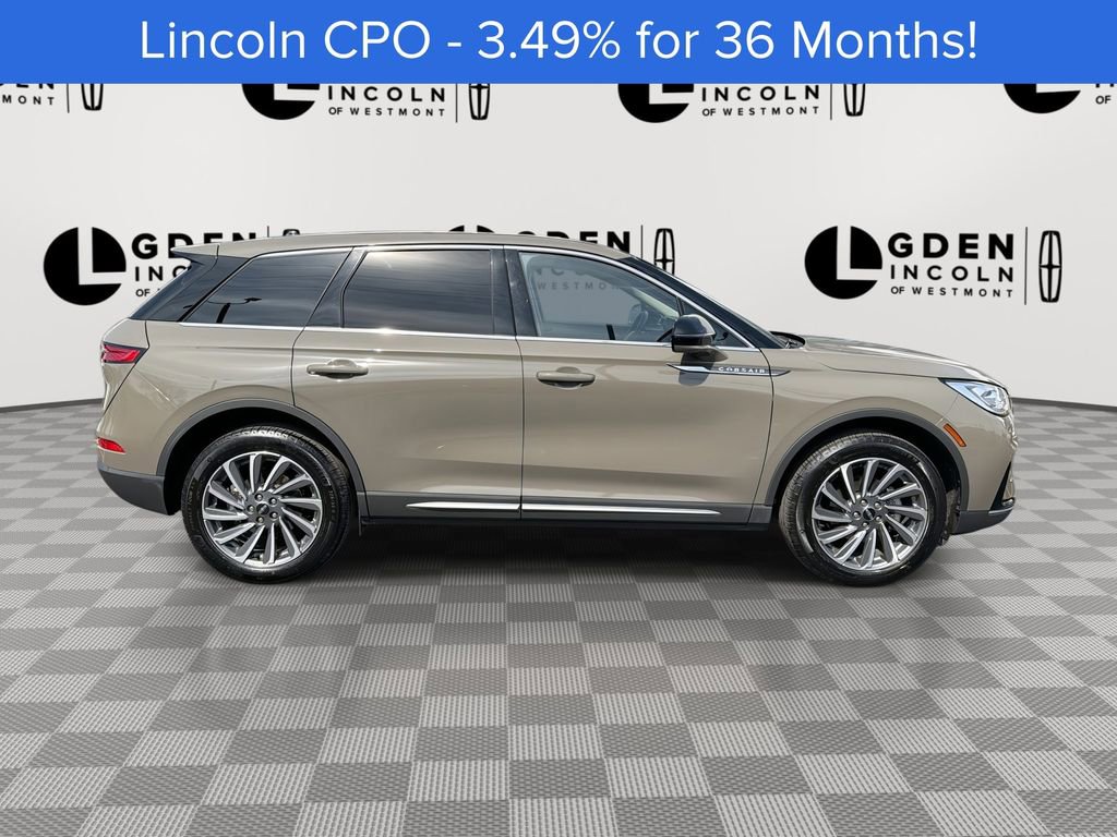 Certified 2025 Lincoln Corsair Reserve image 9