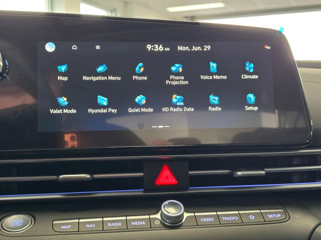 New 2026 Hyundai Elantra Limited FWD image 26