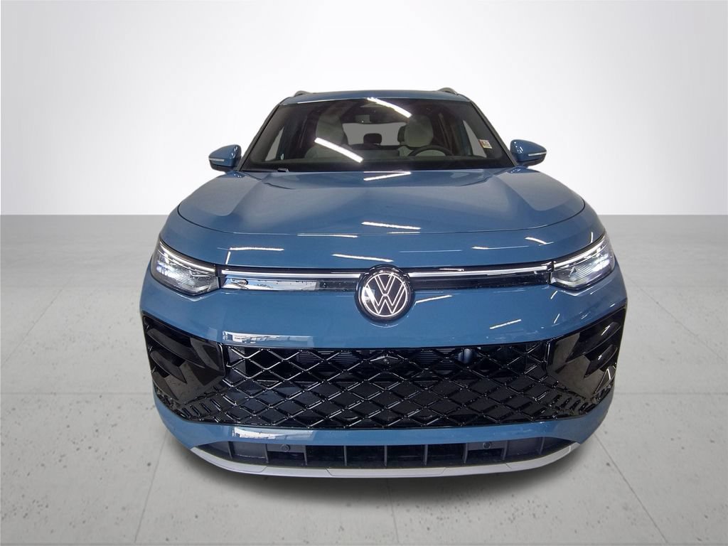 New 2026 Volkswagen Tiguan SE R-Line AWD/4WD image 4