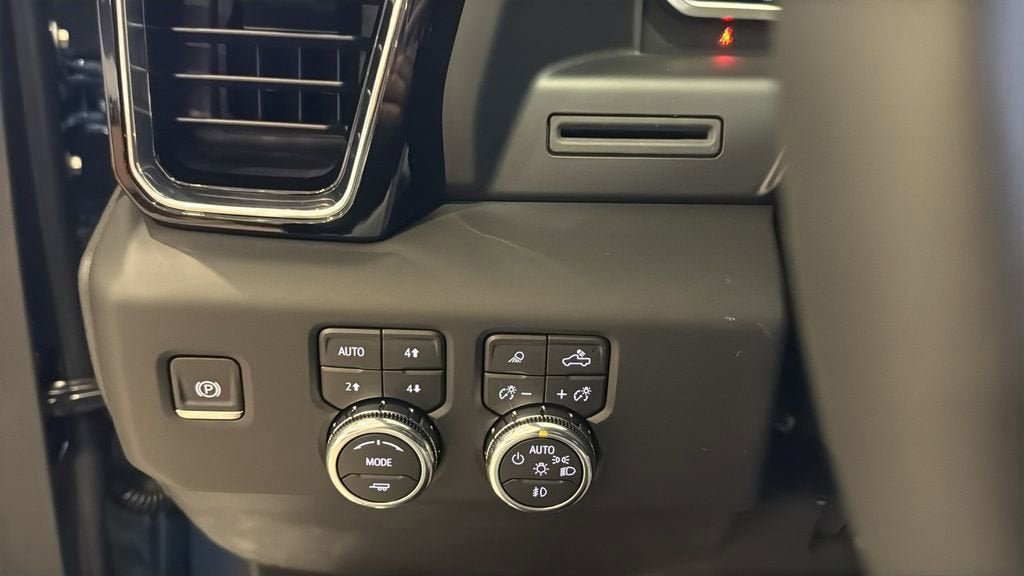 New 2026 GMC Sierra 2500 Denali AWD/4WD image 33
