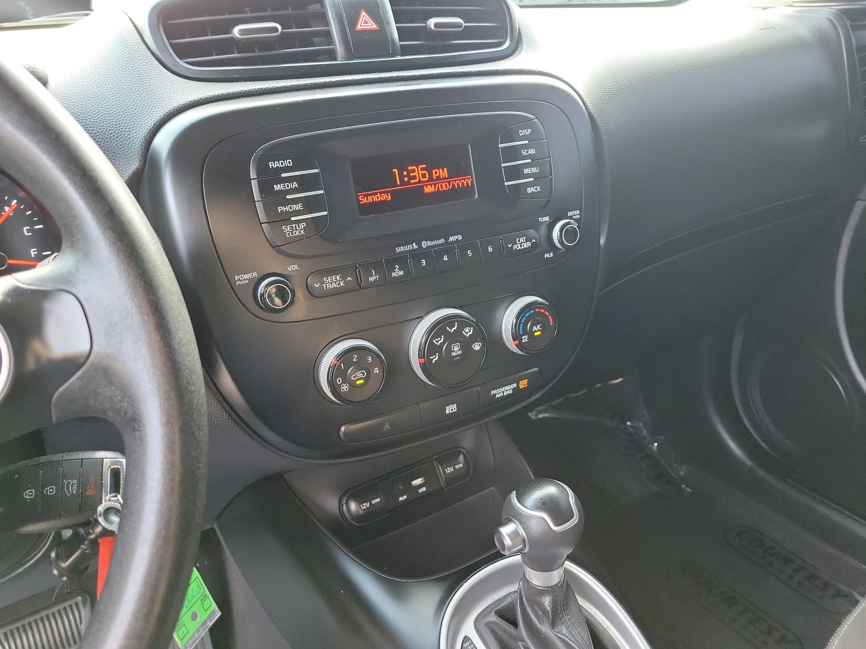Used 2015 Kia Soul FWD image 23