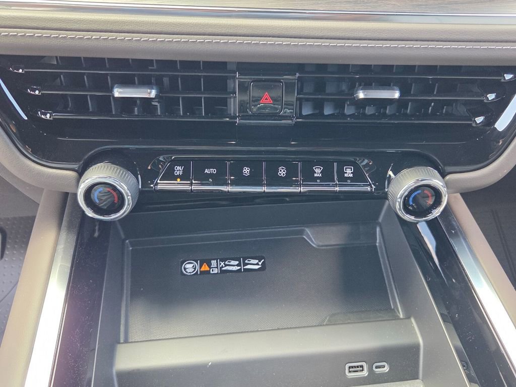 New 2026 Chevrolet Tahoe Z71 w/ Z71 Off-Road Package image 20