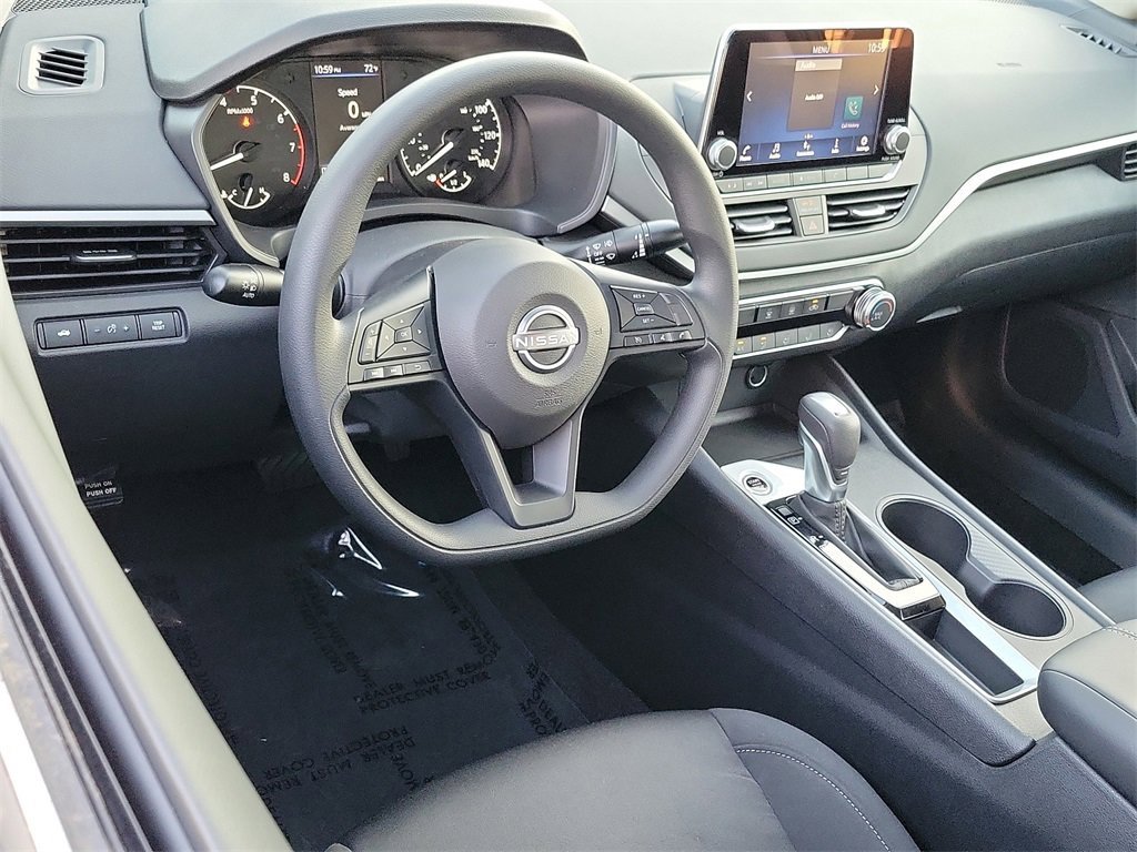 New 2025 Nissan Altima 2.5 S image 3