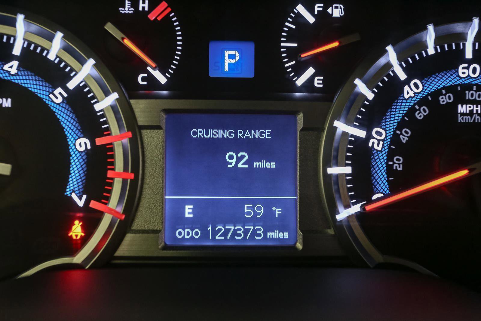 Used 2017 Toyota 4Runner SR5 AWD/4WD image 35