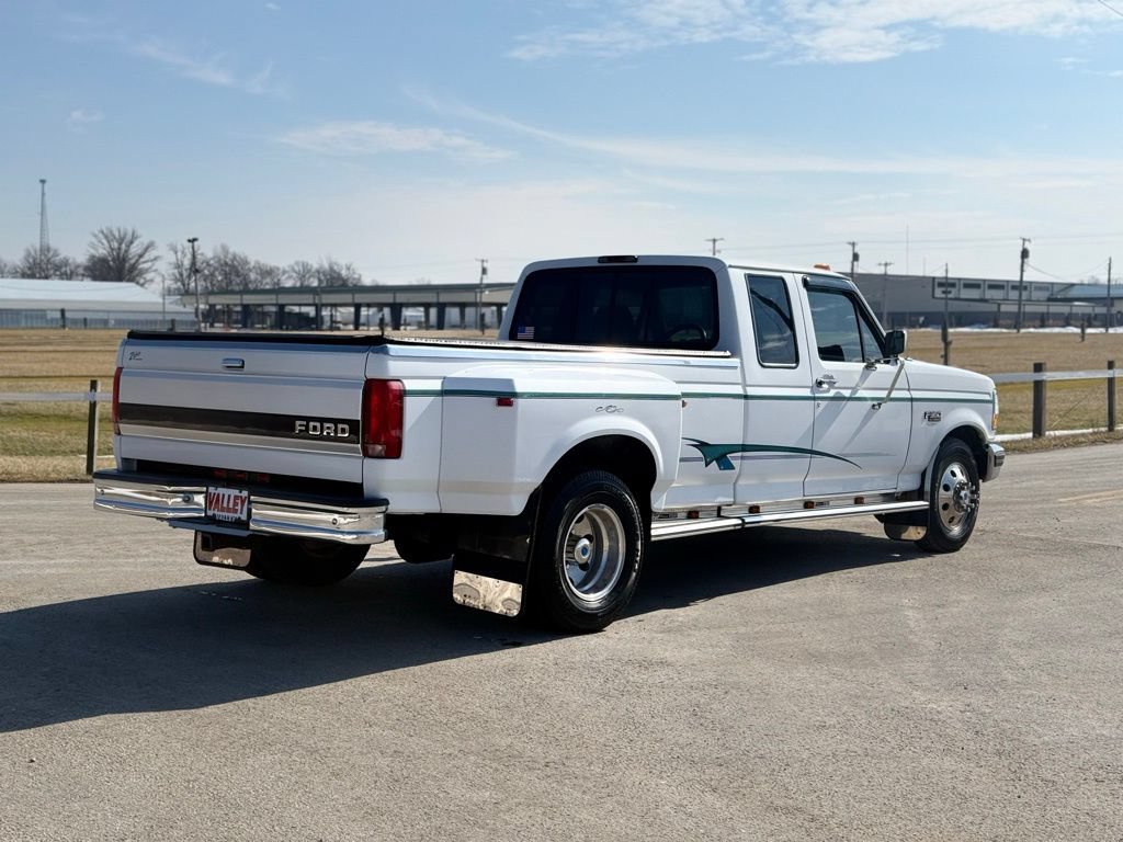 Used 1994 Ford F350 2WD SuperCab DRW image 4