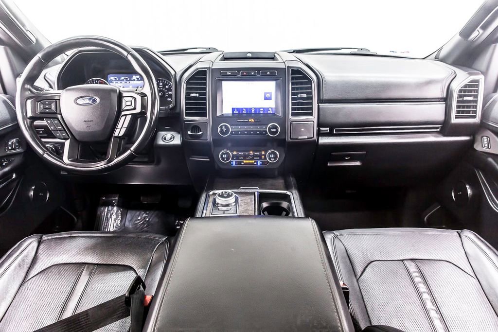 Used 2020 Ford Expedition Limited image 18