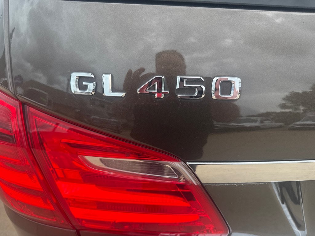 Used 2015 Mercedes-Benz GL 450 4MATIC image 11