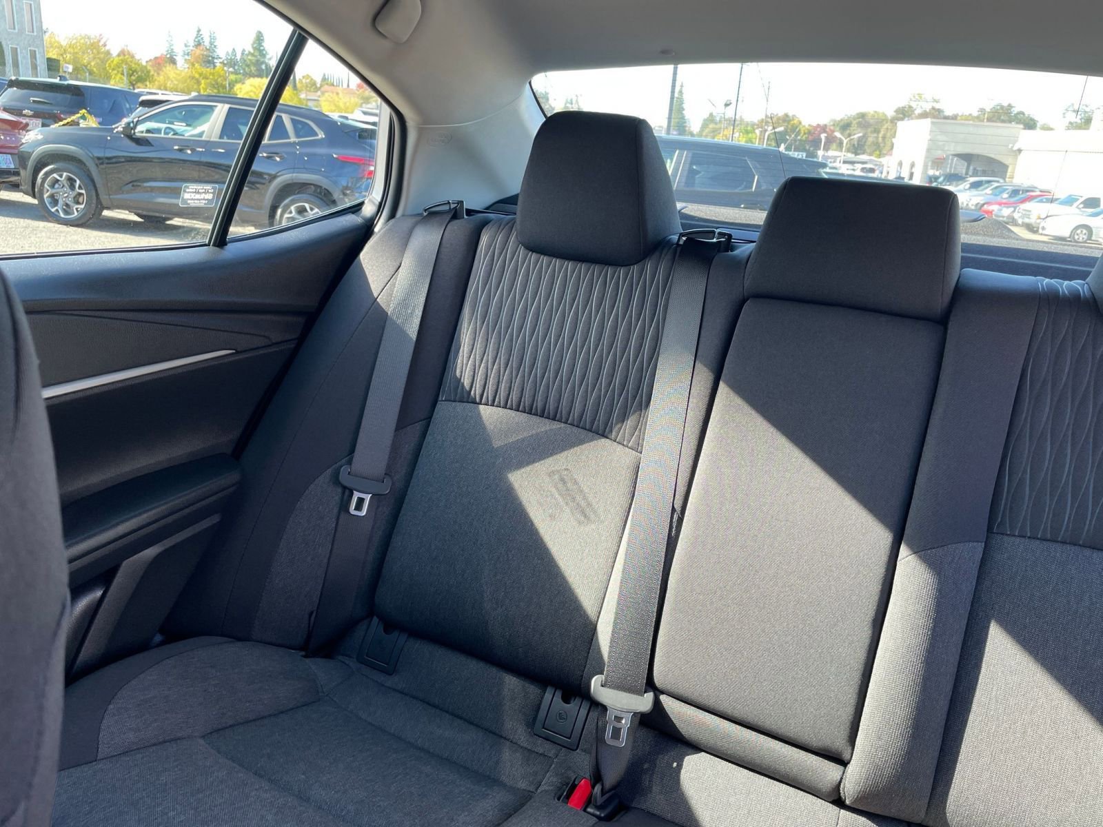 Used 2025 Toyota Camry LE image 38