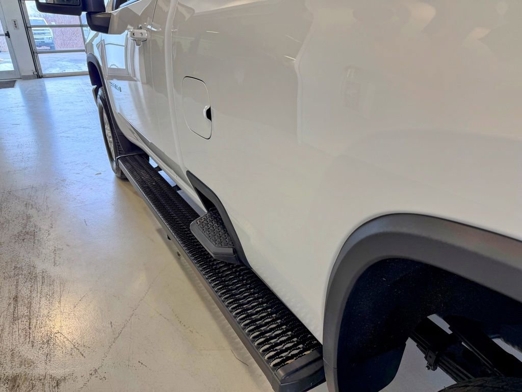 Used 2022 Chevrolet Silverado 3500 LT w/ Convenience Package image 6