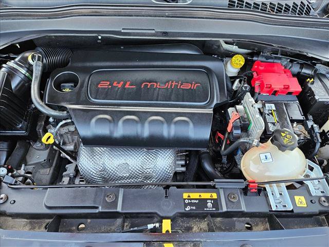 Used 2020 Jeep Renegade Latitude FWD image 22