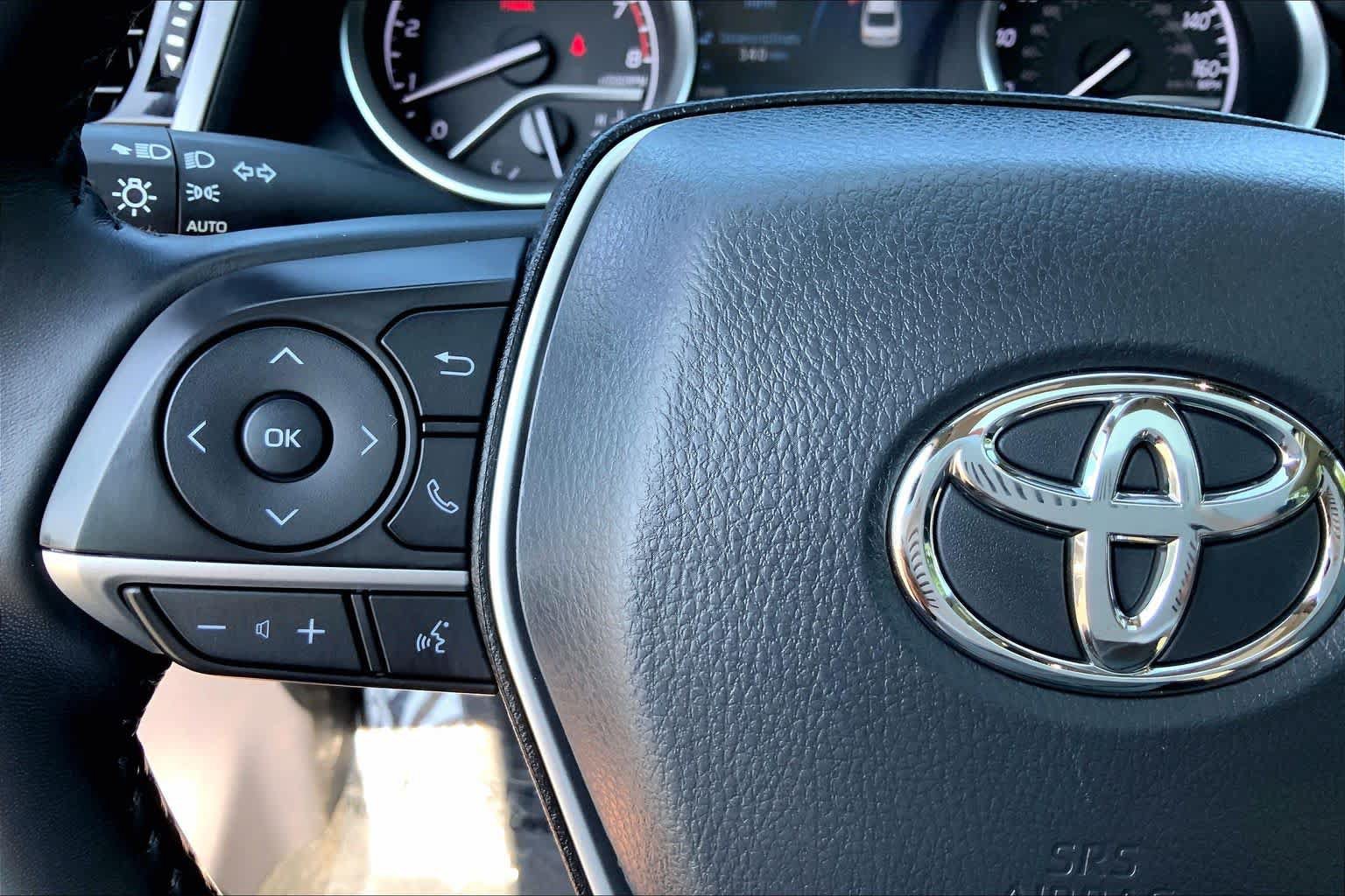 Used 2023 Toyota Camry XLE w/ Navigation Package FWD image 24