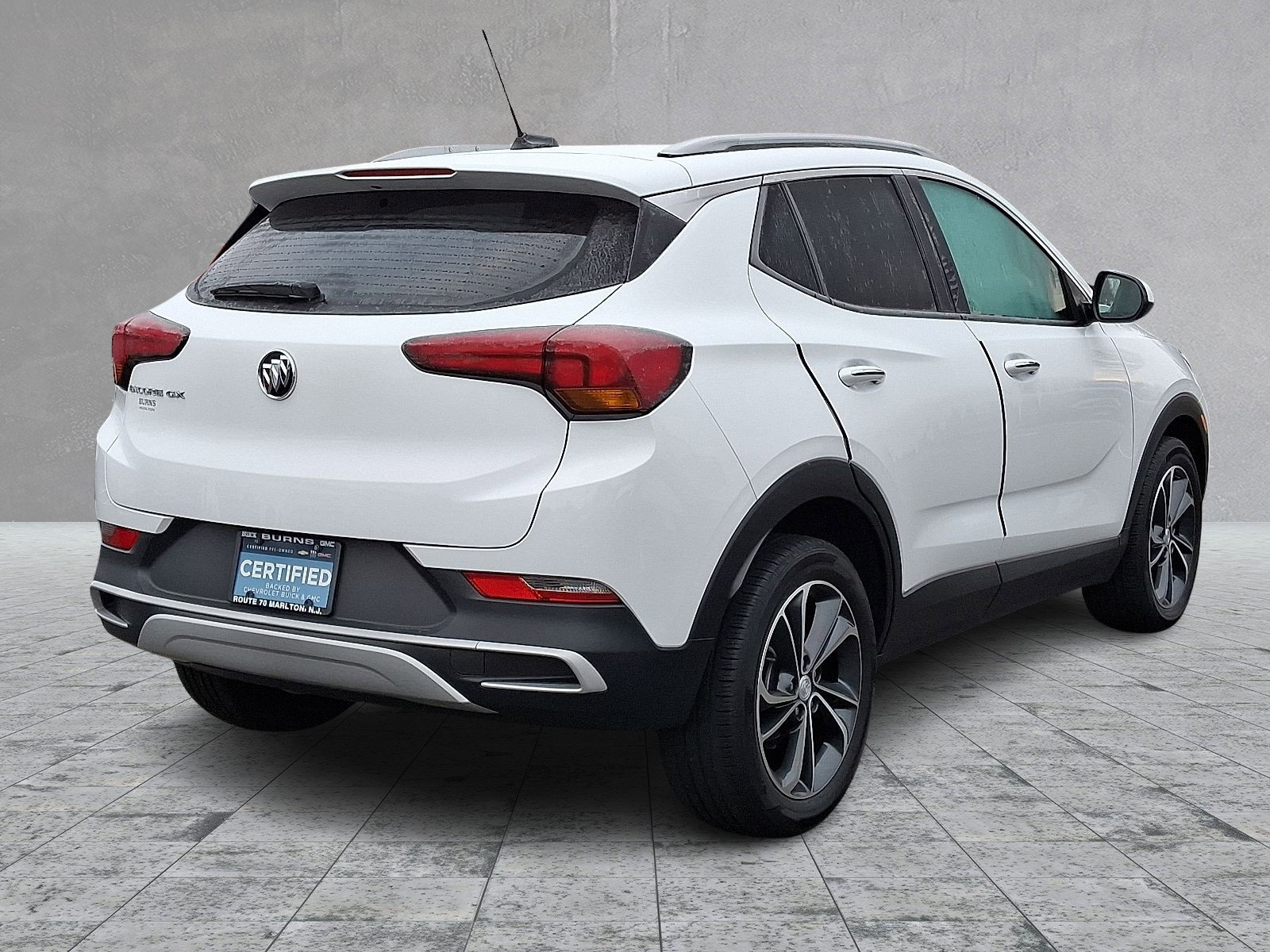 Used 2023 Buick Encore GX Select image 11