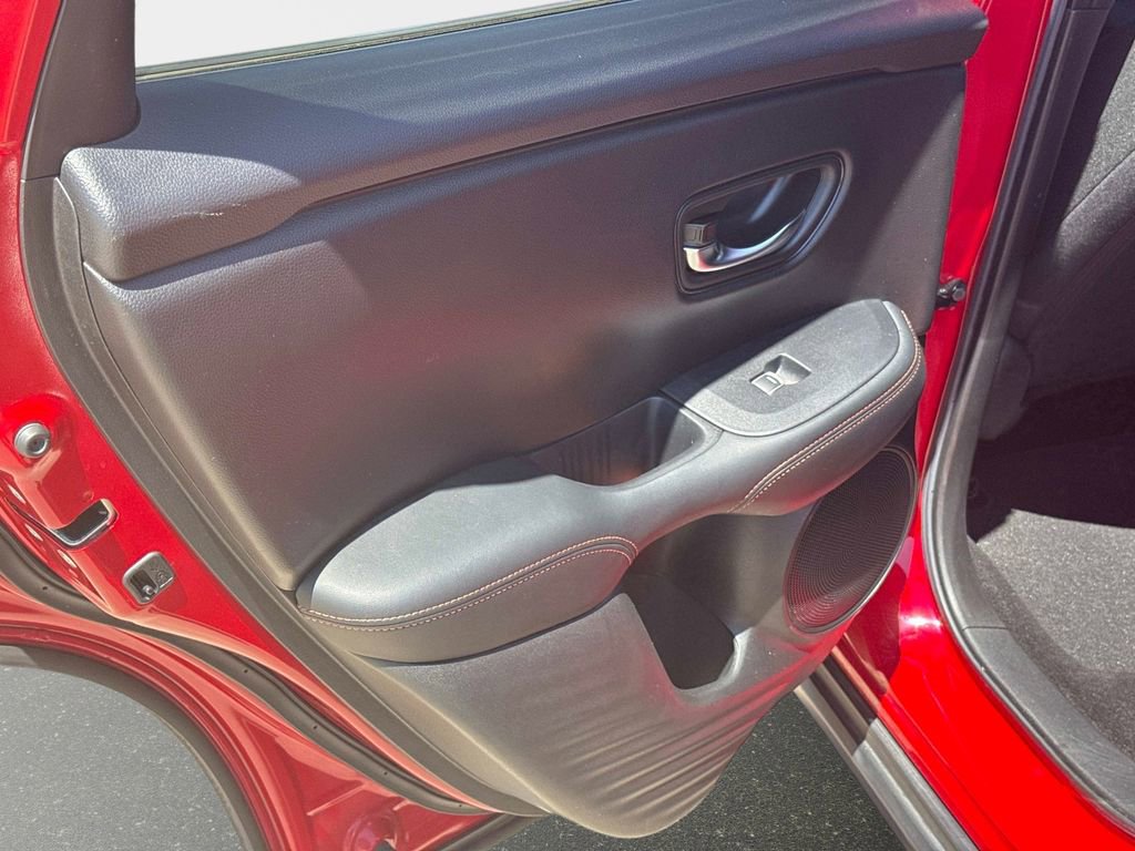 Used 2023 Honda HR-V Sport image 11