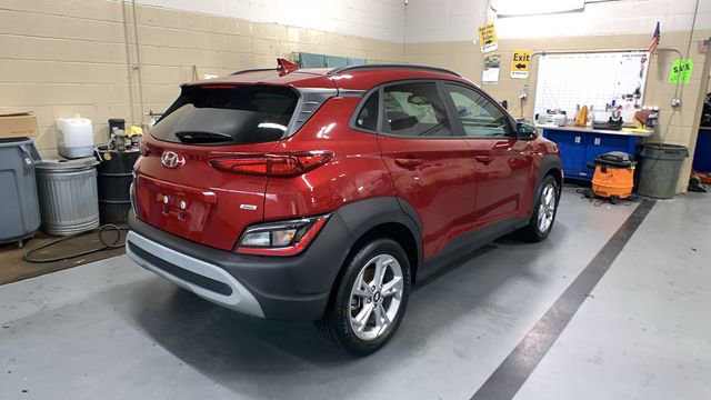 Used 2023 Hyundai Kona SEL w/ Cargo Package image 6