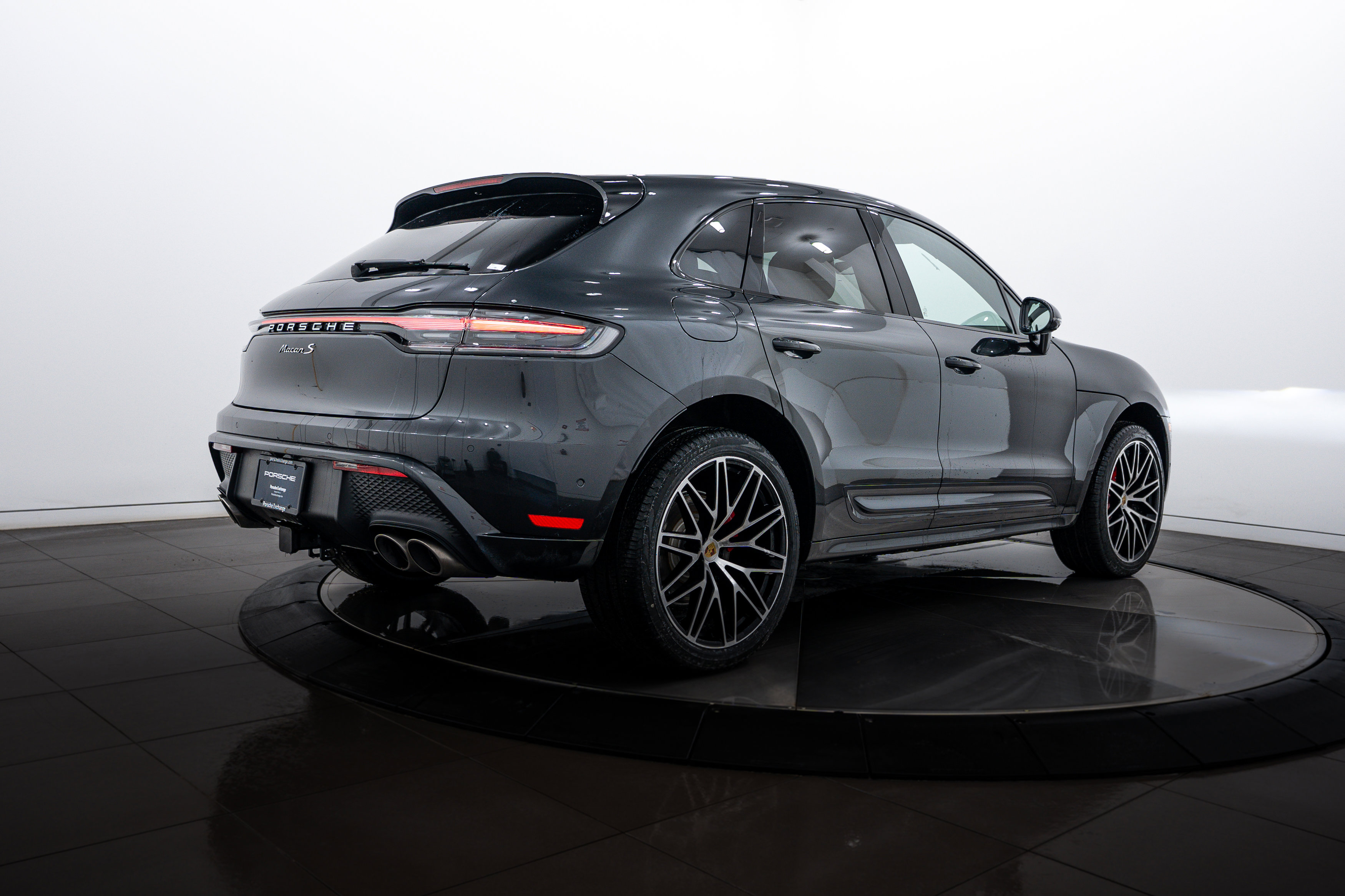 New 2026 Porsche Macan S AWD/4WD image 7