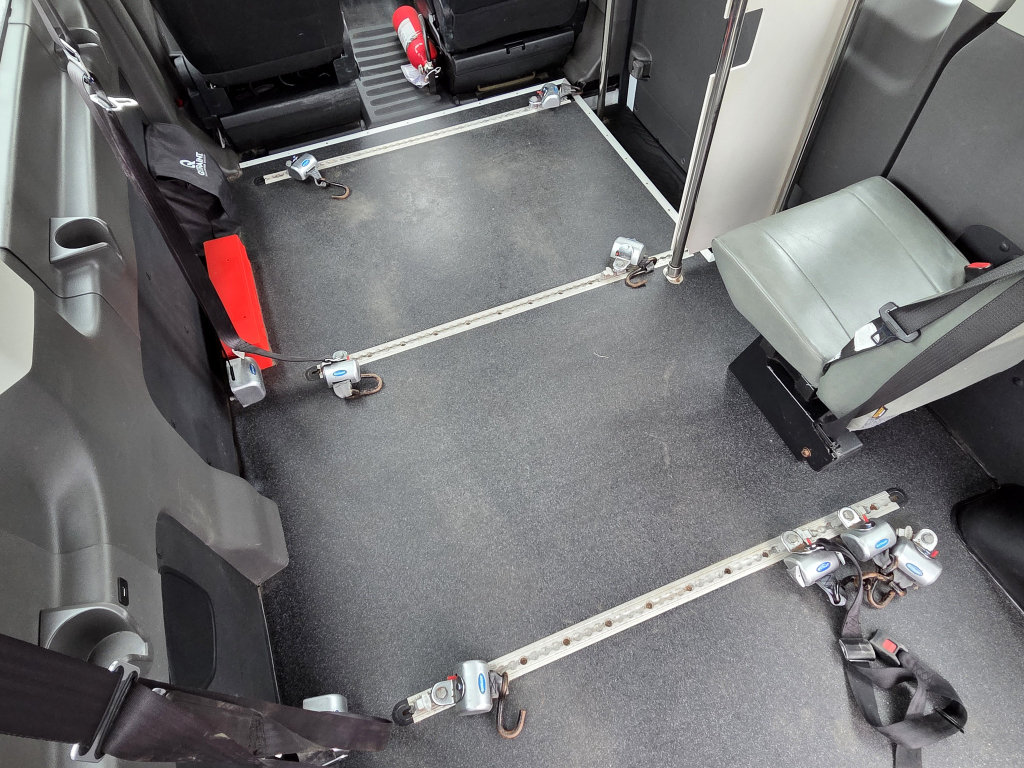Used 2021 Ford Transit 350 XL RWD image 31
