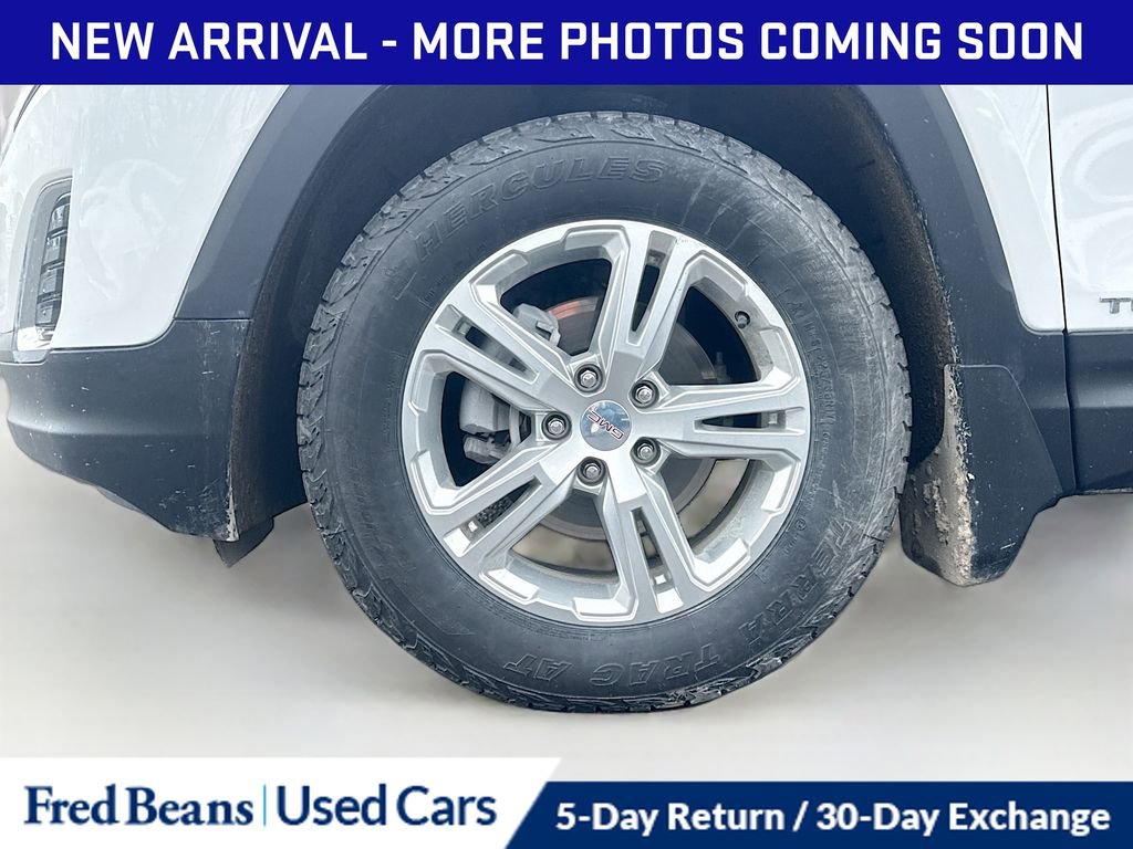Used 2020 GMC Terrain SLE w/ Driver Convenience Package image 12