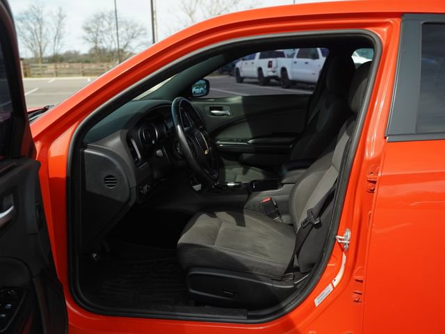 Used 2018 Dodge Charger SXT w/ Blacktop Package image 12