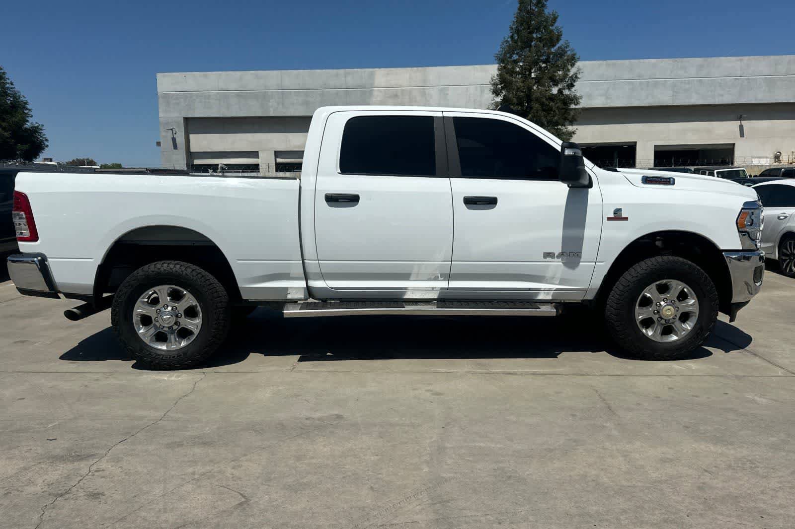 Used 2023 RAM 2500 Big Horn w/ Cold Weather Group AWD/4WD image 9