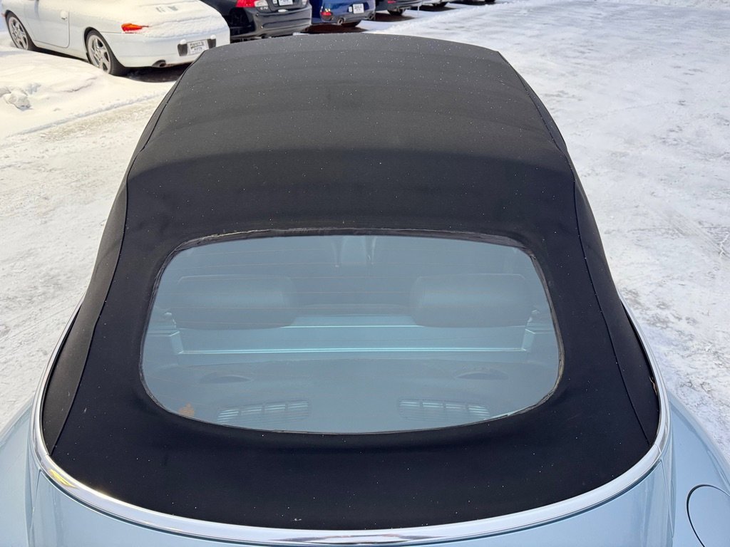 Used 2009 Volkswagen Beetle S image 38