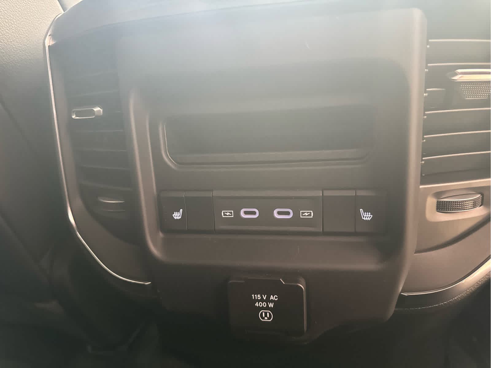New 2026 RAM 1500 Laramie AWD/4WD image 25