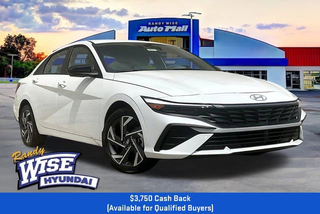 New 2025 Hyundai Elantra SEL