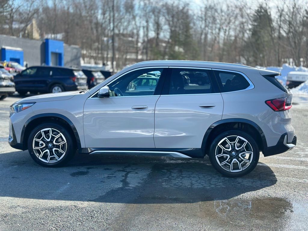 New 2026 BMW X1 xDrive28i w/ Technology Package image 3