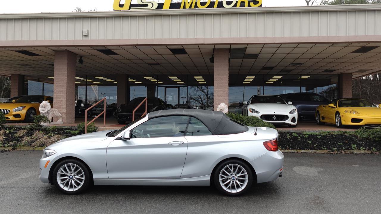 Used 2016 BMW 228i Convertible image 4