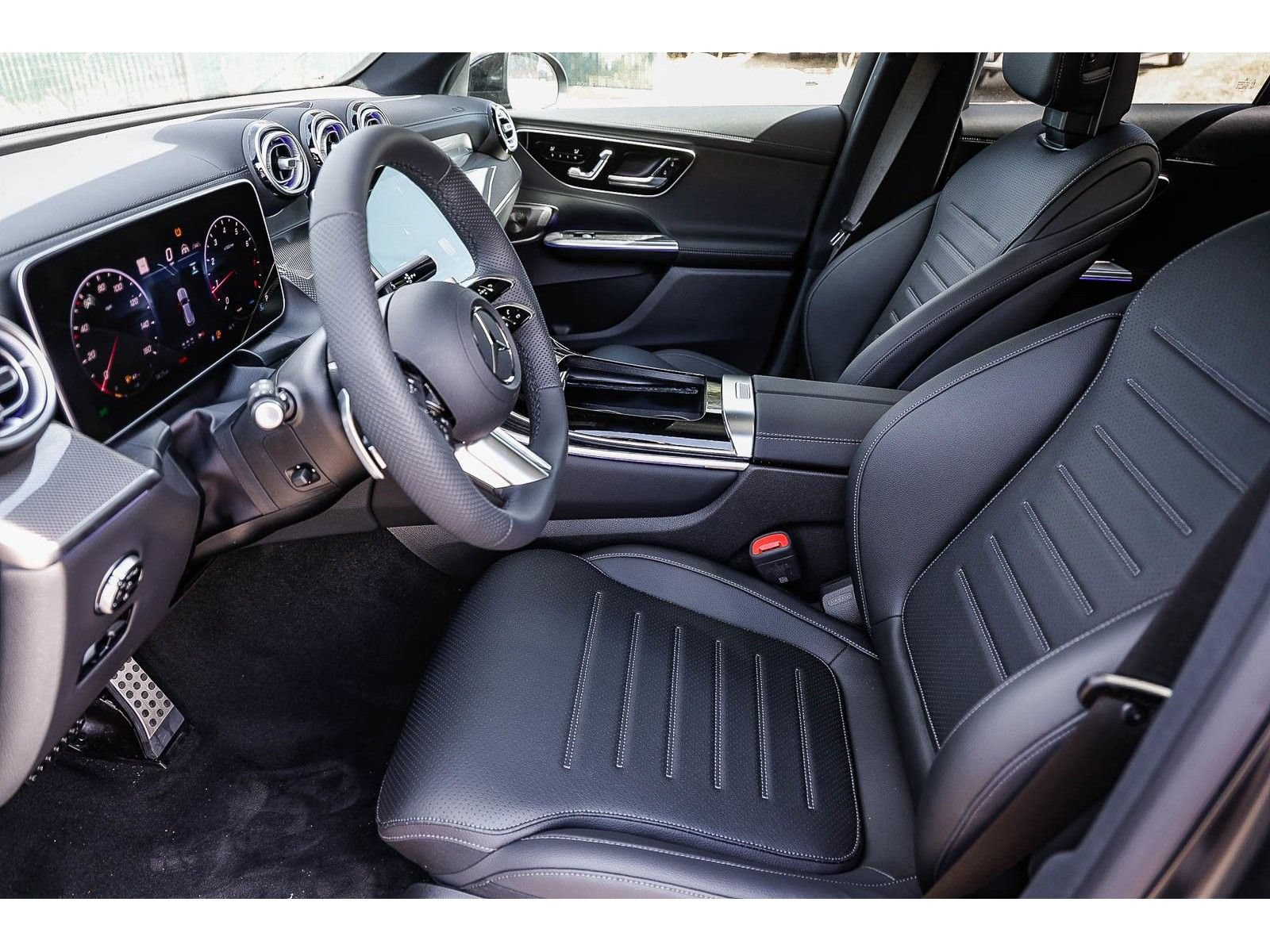 New 2026 Mercedes-Benz GLC 300 4MATIC image 19
