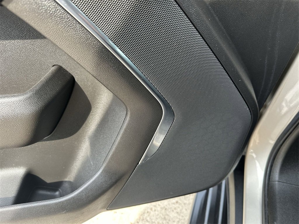 Certified 2021 Chevrolet Suburban LS image 23