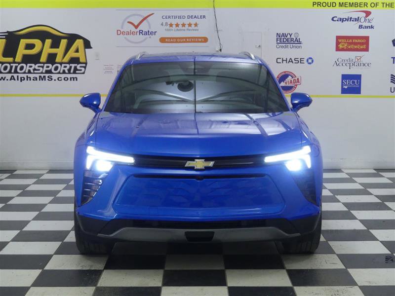 Used 2025 Chevrolet Blazer EV LT image 2