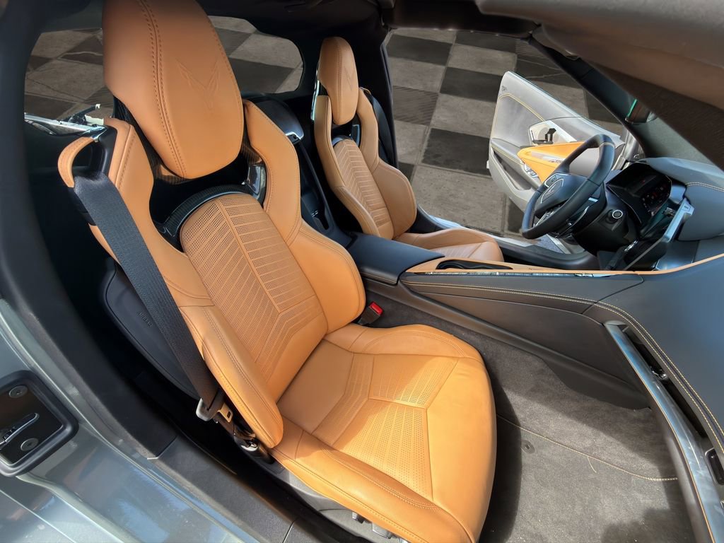 Certified 2022 Chevrolet Corvette Stingray Preferred Cpe RWD image 18