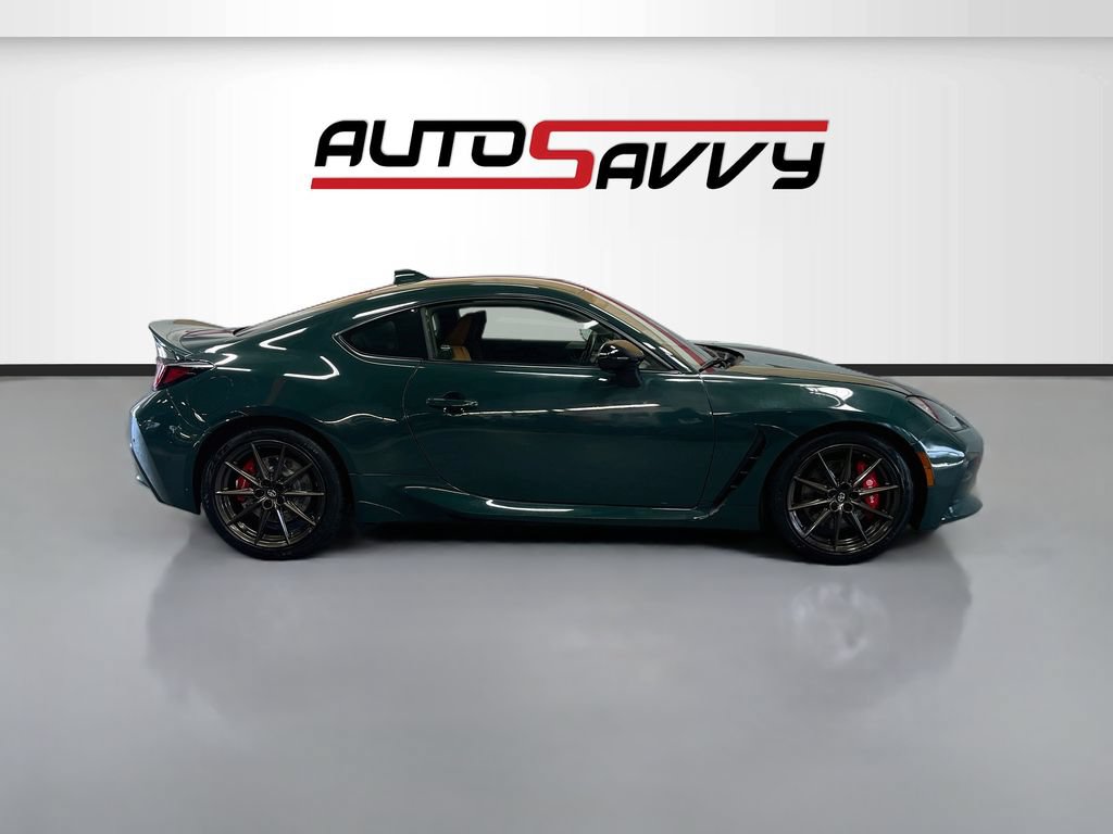 Used 2025 Toyota GR86 Hakone Edition RWD image 8