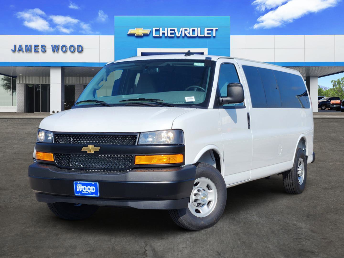 New 2026 Chevrolet Express 3500 LS RWD image 1