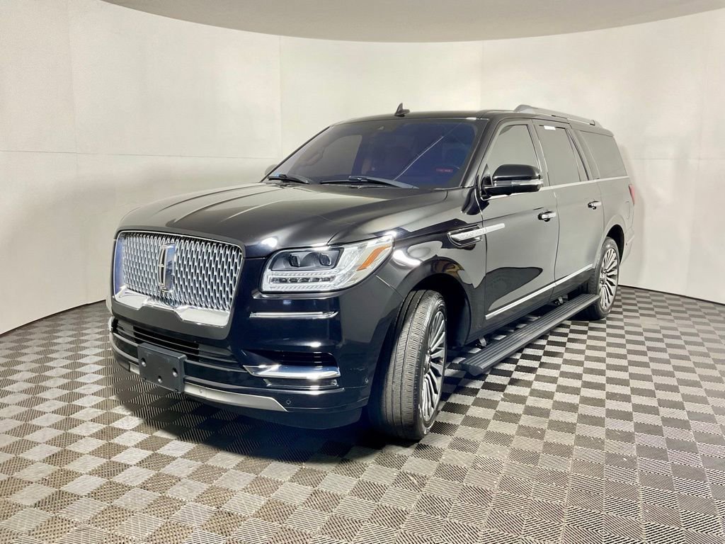 Used 2019 Lincoln Navigator L Reserve image 10