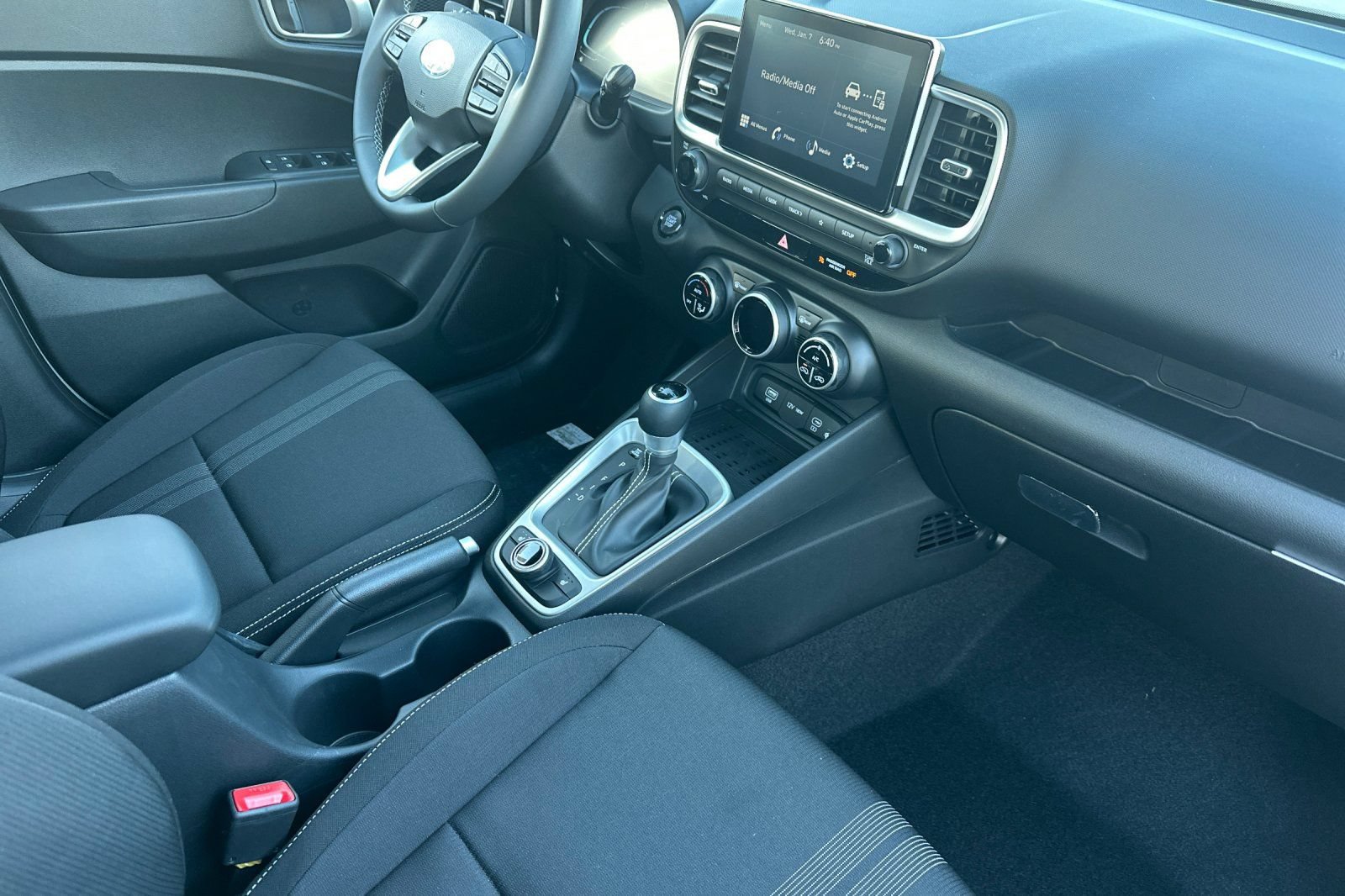 Certified 2026 Hyundai Venue SEL FWD image 19
