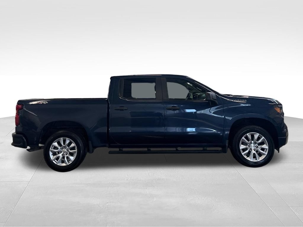 Used 2022 Chevrolet Silverado 1500 Custom AWD/4WD image 28