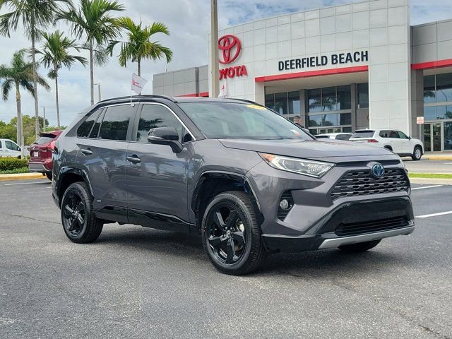 Used 2020 Toyota RAV4 XSE w/ XSE Grade Weather Package AWD/4WD image 31