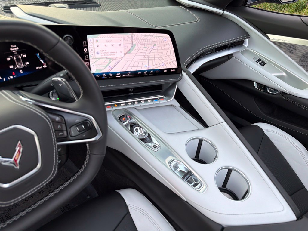 Used 2026 Chevrolet Corvette Stingray Preferred Conv w/ Chrome Exterior Badge Package RWD image 26