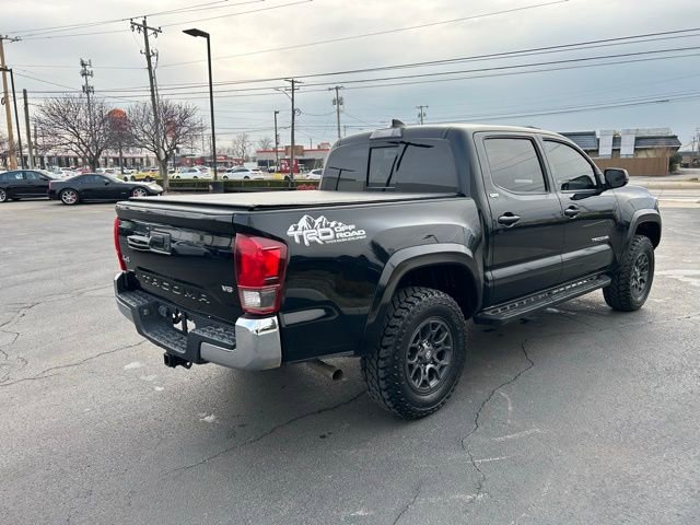 Used 2018 Toyota Tacoma SR5 image 6