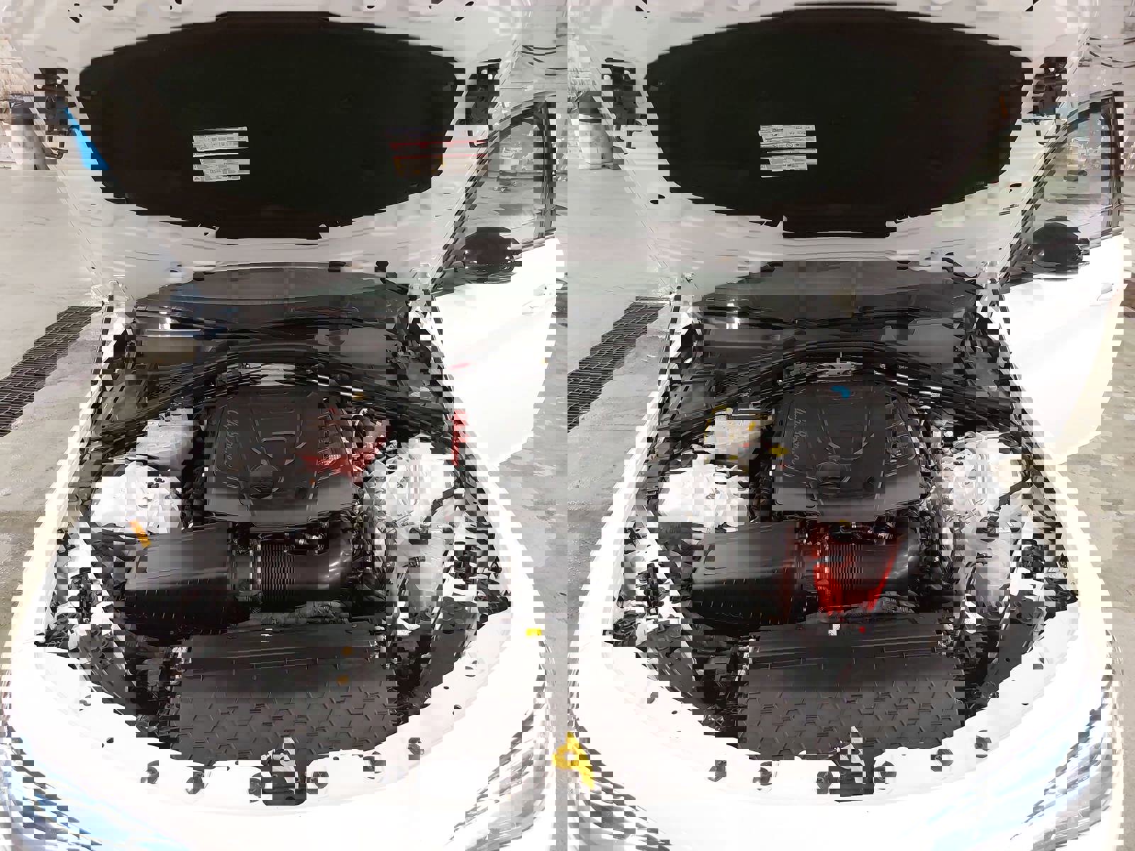 Used 2024 Alfa Romeo Giulia Sprint image 33