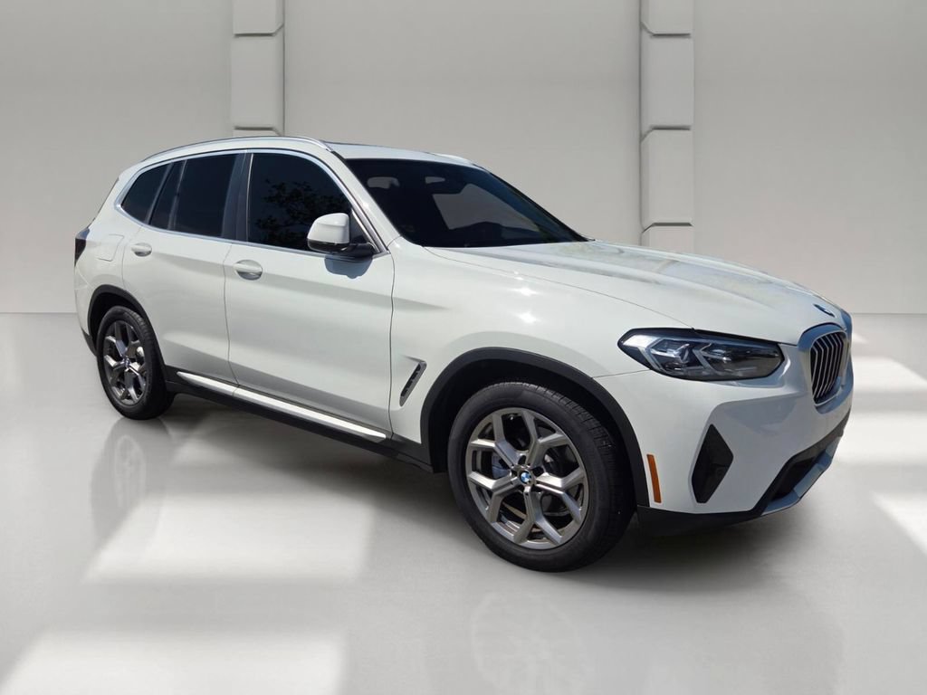 Used 2023 BMW X3 xDrive30i w/ Convenience Package AWD/4WD image 2