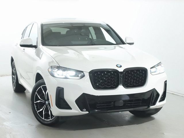 Used 2024 BMW X4 xDrive30i w/ Premium Package AWD/4WD image 2