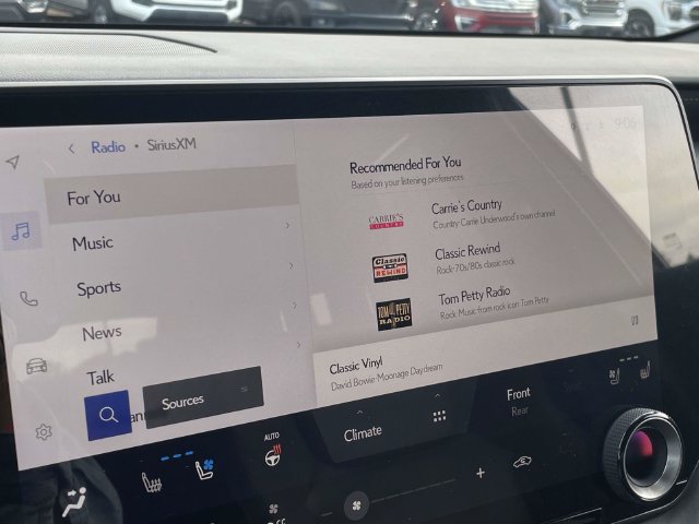Used 2025 Lexus RX 350 AWD w/ Convenience Package image 27